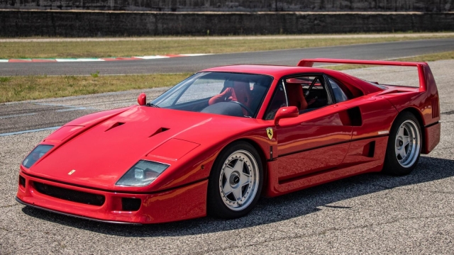 La Ferrari F40 uscì nel 1987