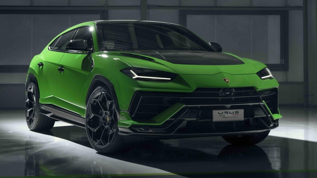 la nuova Lamborghini Urus Performante