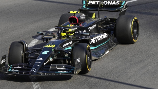 Lewis Hamilton in azione a Montecarlo. AP