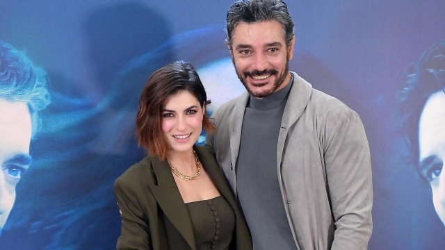 Gli attori Maria Chiara Giannetta e Giuseppe Zeno durante il photocall della serie tv Rai 'Blanca', Roma, 18 novembre 2021. ANSA/ETTORE FERRARI