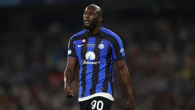 ISTANBUL, TURKEY - JUNE 10: Romelu Lukaku of Inter Mila during the UEFA Champions League 2022/23 final match between FC Internazionale and Manchester City FC at Atatuerk Olympic Stadium on June 10, 2023 in Istanbul, Turkey. (Photo by Michael Steele/Getty Images)