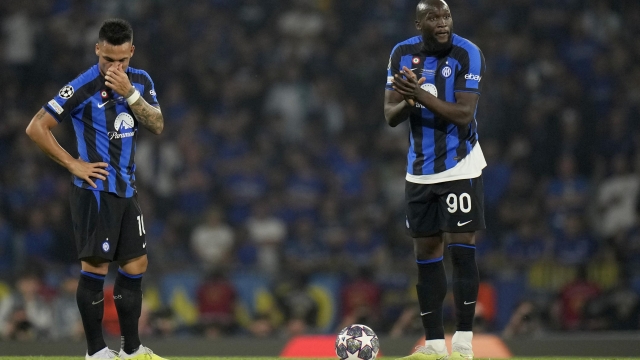 Inter Milan's Lautaro Martinez and Romelu Lukaku , right, react after Manchester City's Rodrigo scored the opening goal during the Champions League final soccer match between Manchester City and Inter Milan at the Ataturk Olympic Stadium in Istanbul, Turkey, Saturday, June 10, 2023. (AP Photo/Francisco Seco)