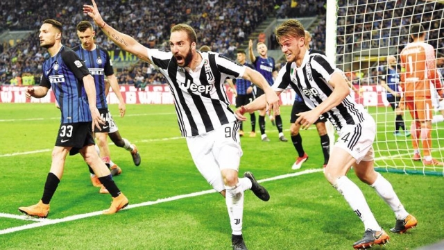Scarpe da calcio higuain on sale