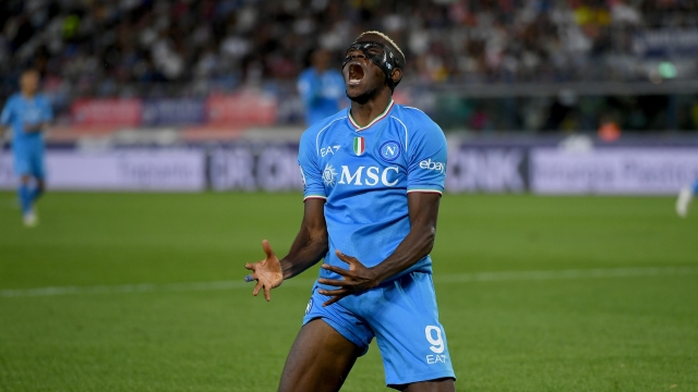 BOLOGNA, ITALY - SEPTEMBER 24: Victor Osimhen of Napoli reacts during the Serie A TIM match between Bologna FC and SSC Napoli at Stadio Renato Dall'Ara on September 24, 2023 in Bologna, Italy. (Photo by Alessandro Sabattini/Getty Images)