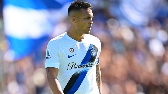 EMPOLI, ITALY - SEPTEMBER 24:  Lautaro Martinez of FC Internazionale in action during the Serie A TIM match between Empoli FC and FC Internazionale at Stadio Carlo Castellani on September 24, 2023 in Empoli, Italy. (Photo by Mattia Ozbot - Inter/Inter via Getty Images)