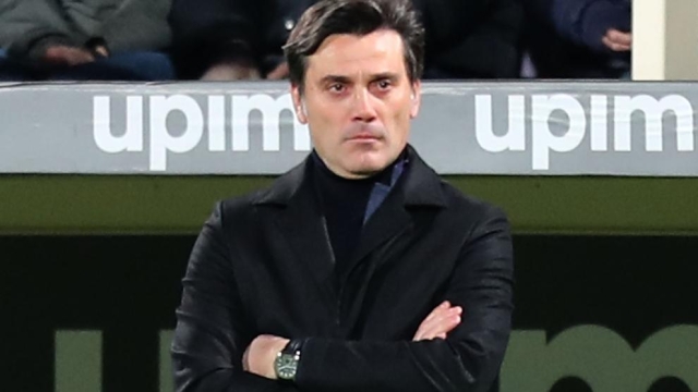 FLORENCE, ITALY - DECEMBER 03: Vincenzo Montella manager of ACF Fiorentina looks on during the Coppa Italia match between ACF Fiorentina and AS Cittadella at Stadio Artemio Franchi on December 3, 2019 in Florence, Italy.  (Photo by Gabriele Maltinti/Getty Images)