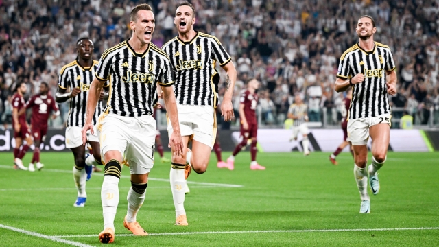 TURIN, ITALY - OCTOBER 07: Arkadiusz Krystian Milik of Juventus celebrates after scoring his team's second goal with teammate Federico Gatti during the Serie A TIM match between Juventus and Torino FC at Allianz Stadium on October 07, 2023 in Turin, Italy. (Photo by Daniele Badolato - Juventus FC/Juventus FC via Getty Images)