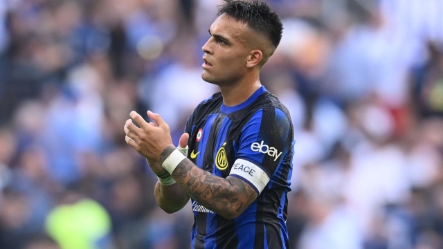 MILAN, ITALY - OCTOBER 07:  Lautaro Martinez of FC Internazionale reacts at the end of the Serie A TIM match between FC Internazionale and Bologna FC at Stadio Giuseppe Meazza on October 07, 2023 in Milan, Italy. (Photo by Mattia Pistoia - Inter/Inter via Getty Images)