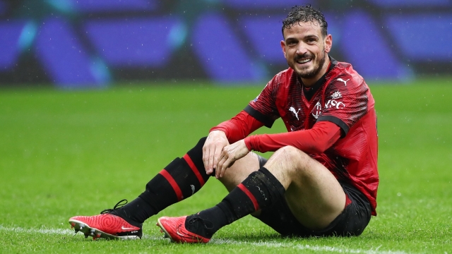 MILAN, ITALY - NOVEMBER 04: Alessandro Florenzi of AC Milan reacts during the Serie A TIM match between AC Milan and Udinese Calcio at Stadio Giuseppe Meazza on November 04, 2023 in Milan, Italy. (Photo by Marco Luzzani/Getty Images)