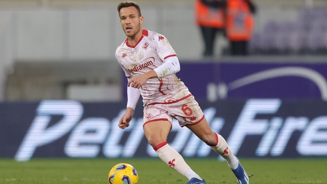 FLORENCE, ITALY - DECEMBER 17: Arthur Melo of ACF Fiorentina in action during the Serie A TIM match between ACF Fiorentina and Hellas Verona FC at Stadio Artemio Franchi on December 17, 2023 in Florence, Italy. (Photo by Gabriele Maltinti/Getty Images)