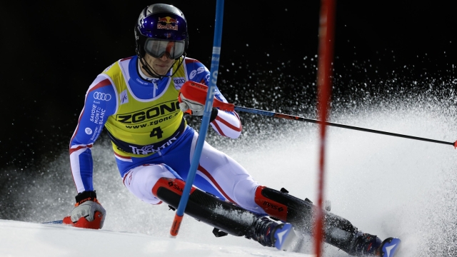 France's Clement Noel speeds down the course during an alpine ski, men's World Cup slalom, in Madonna di Campiglio, Italy, Friday, Dec. 22, 2023. (AP Photo/Alessandro Trovati)