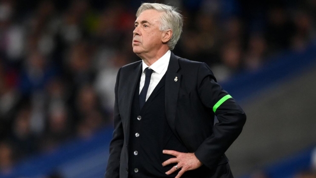 MADRID, SPAIN - FEBRUARY 04: Carlo Ancelotti, Head Coach of Real Madrid, looks on during the LaLiga EA Sports match between Real Madrid CF and Atletico Madrid at Estadio Santiago Bernabeu on February 04, 2024 in Madrid, Spain. (Photo by Denis Doyle/Getty Images)
