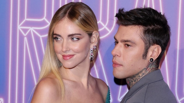 MILAN, ITALY - DECEMBER 02: Chiara Ferragni and Fedez attend the photocall of the tv series "The Ferragnez" on December 02, 2021 in Milan, Italy. (Photo by Vittorio Zunino Celotto/Getty Images)