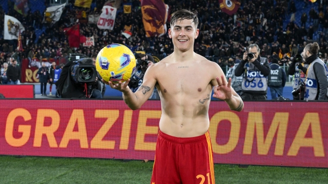 ROME, ITALY - FEBRUARY 26: Paulo Dybala of AS Roma celebrates the victory after the Serie A TIM match between AS Roma and Torino FC at Stadio Olimpico on February 26, 2024 in Rome, Italy. (Photo by Fabio Rossi/AS Roma via Getty Images)