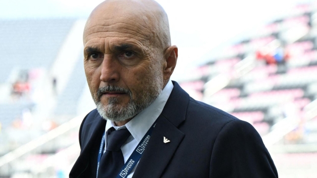 FORT LAUDERDALE, FLORIDA - MARCH 21: Head coach of Italy Luciano Spalletti arrives before the International Friendly match between Venezuela and Italy at Chase Stadium on March 21, 2024 in Fort Lauderdale, Florida.   Claudio Villa/Getty Images/AFP (Photo by CLAUDIO VILLA / GETTY IMAGES NORTH AMERICA / Getty Images via AFP)