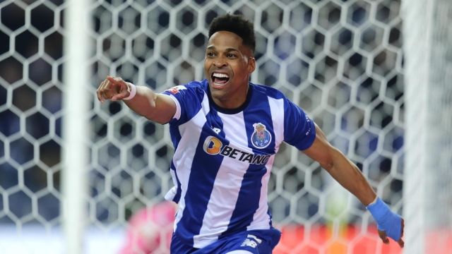 epa11092806 FC Porto's Wendell celebrates after scoring a goal during the Portuguese First League soccer match between FC Porto and Moreirense, in Porto, Portugal, 20 January 2024.  EPA/MANUEL FERNANDO ARAUJO