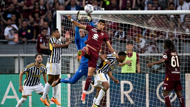 TURIN, ITALY - APRIL 13: Wojciech Szczesny of Juventus during the Serie A TIM match between Torino FC and Juventus at Stadio Olimpico di Torino on April 13, 2024 in Turin, Italy. (Photo by Daniele Badolato - Juventus FC/Juventus FC via Getty Images)