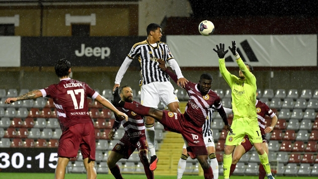 ALESSANDRIA, ITALY - MAY 07: Pedro Felipe of Juventus jumps for the ball during the Serie C Play Off match between Juventus Next Gen and Arezzo at Stadio Giuseppe Moccagatta on May 07, 2024 in Alessandria, Italy.  (Photo by Filippo Alfero - Juventus FC/Juventus FC via Getty Images)