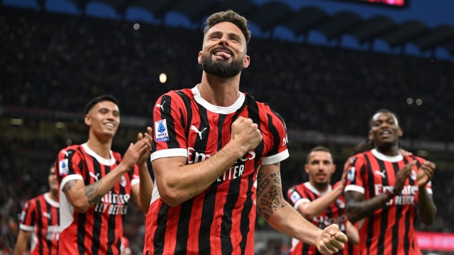 MILAN, ITALY - MAY 25: Olivier Giroud of AC Milan celebrates after scoring the goal during the Serie A TIM match between AC Milan and US Salernitana at Stadio Giuseppe Meazza on May 25, 2024 in Milan, Italy. (Photo by Claudio Villa/AC Milan via Getty Images)
