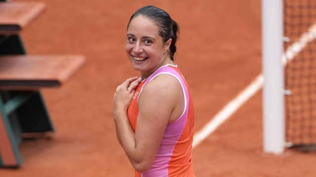 Italy's Elisabetta Cocciaretto celebrates after winning against Russia's Liudmila Samsonova at the end of their women's singles match on Court Suzanne-Lenglen on day six of the French Open tennis tournament at the Roland Garros Complex in Paris on May 31, 2024. (Photo by Bertrand GUAY / AFP)