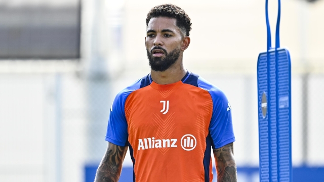 TURIN, ITALY - JULY 30: Douglas Luiz of Juventus during a training session at JTC on July 30, 2024 in Turin, Italy. (Photo by Diego Puletto/Juventus/Juventus FC via Getty Images)