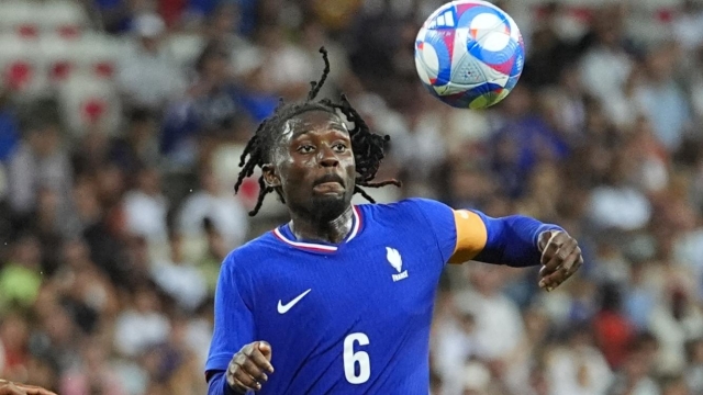 France's Manu Kone tries to control the ball during a men's group A soccer match between Guinea and France at Nice Stadium at the 2024 Summer Olympics, Saturday, July 27, 2024, in Nice, France. France won 1-0. (AP Photo/Julio Cortez)    Associated Press / LaPresse Only italy and Spain