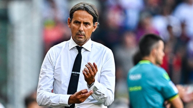 GENOA, ITALY - AUGUST 17: Simone Inzaghi, head coach of Inter, looks on during the Serie A match between Genoa and Inter at Stadio Luigi Ferraris on August 17, 2024 in Genoa, Italy. (Photo by Simone Arveda/Getty Images)