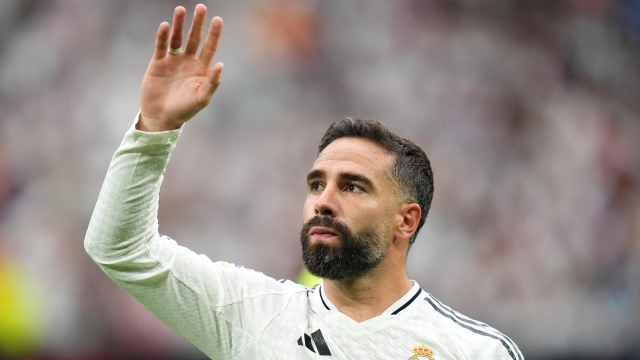 MADRID, SPAIN - AUGUST 25: Daniel Carvajal of Real Madrid acknowledges the fans prior to the La Liga match between Real Madrid CF and Real Valladolid CF at Estadio Santiago Bernabeu on August 25, 2024 in Madrid, Spain. (Photo by Angel Martinez/Getty Images)