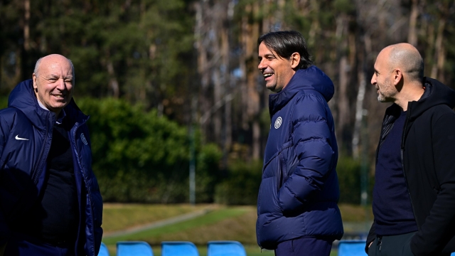 COMO, ITALY - MARCH 12: Sport CEO Giuseppe Marotta of FC Internazionale, Sport Director Piero Ausilio and Head Coach Simone Inzaghi of FC Internazionale during the FC Internazionale training session at the club's training ground Suning Training Center on March 12, 2023 in Como, Italy. (Photo by Mattia Ozbot - Inter/Inter via Getty Images)