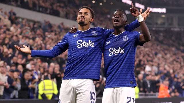  Iliman Ndiaye of Everton celebrates scoring his team's third goal with teammate Idrissa Gueye during the Premier League match between Everton and Chelsea at Hill Dickinson Stadium on March 21, 2026 in Liverpool, England. (Photo by Carl Recine/Getty Images)