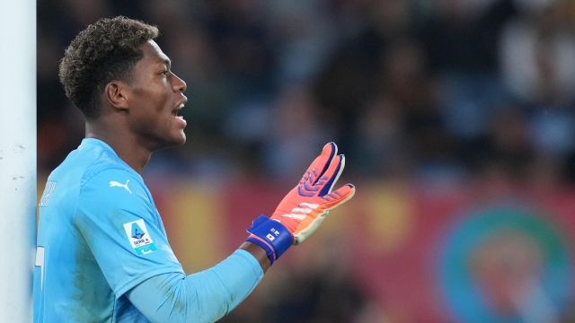 Parma?s goalkeeper Zion Suzuki during the Serie A EniLive soccer match between Roma and Parma at the Rome's Olympic stadium, Italy - Wednesday October 29, 2025 - Sport  Soccer ( Photo by Alfredo Falcone/LaPresse )