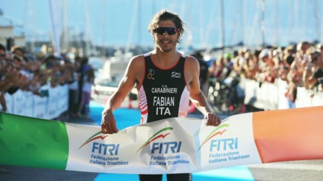 Alessandro Fabian, campione italiano 2017 di triathlon olimpico (Bardella)
