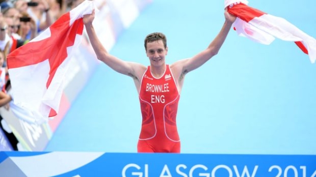 Alistair Brownlee sul traguardo dei Giochi del Commonwealth di Glasgow