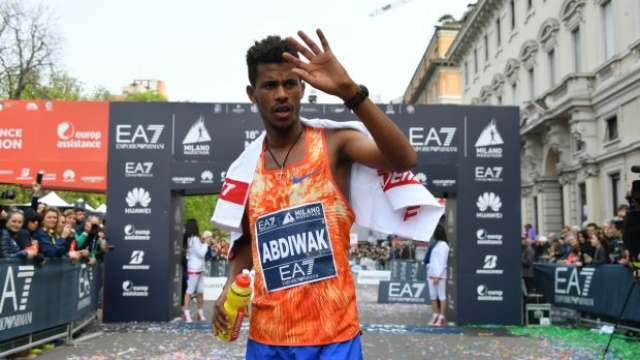 Tura Seifu Abdiwak, il vincitore della Milano Marathon. foto LaPresse/ Gian Mattia D'Alberto