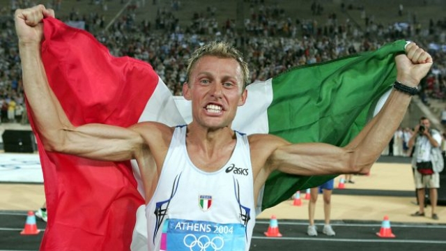 Stefano Baldini, vincitore dell'oro olimpico nella maratona ad Atene 2004
