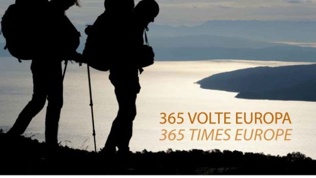 La copertina di "365 volte Europa" (Edizioni Magister) di Riccardo Carnovalini