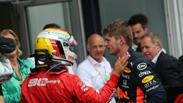 Sebastian Vettel e Max Verstappen a Hockenheim. LaPresse