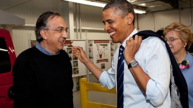 Marchionne convinse il presidente degli Stati Uniti Barack Obama e i sindacati a cedere Chrysler alla Fiat