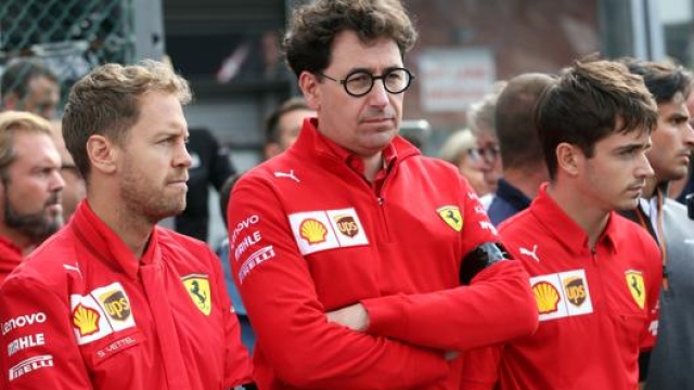 Da sinistra Sebastian Vettel, Mattia Binotto e Charles Leclerc. Lapresse