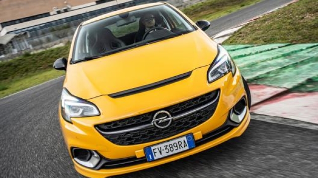 Opel Corsa GSi: 4 cilindri 1.364 cc da 150 Cv e 220 Nm di coppia max