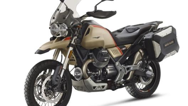 Moto Guzzi V85 TT Travel: è la versione turistica della endurona rentrò di Mandello