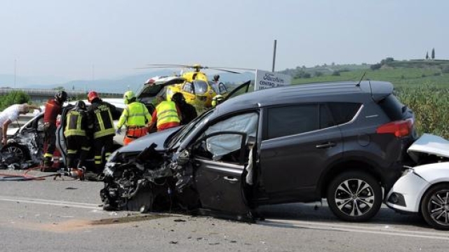 Nel 2018 172.553 gli incidenti stradali con lesioni a persone in Italia, 3.334 vittime e 242.919 feriti