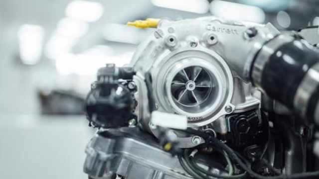 Lo studio del nuovo turbocompressore Mercedes-AMG è stato effettuato in collaborazione con Garrett Motion