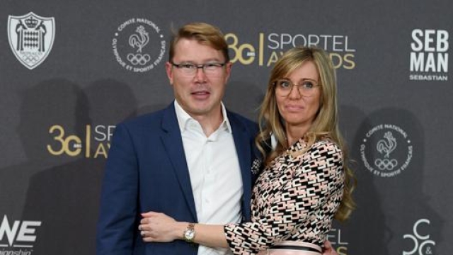 Mika Hakkinen, 51 anni, con la moglie Marketa. Getty
