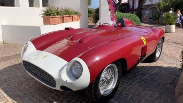 La rarissima Ferrari 857 S del 1955 è tra i capolavori del Concorso d’eleganza Poltu Quatu Classic