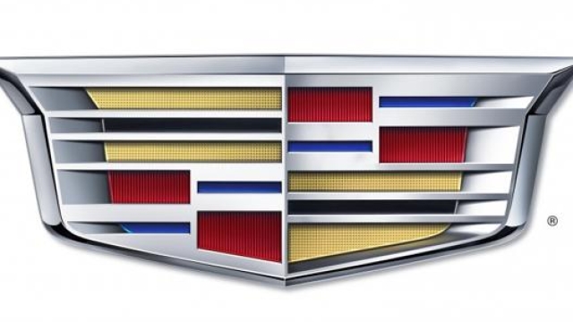 Il marchio Cadillac: elaborazione di un crest nobiliare