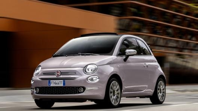 La Fiat 500 Hybrid ha prezzi di listino che partono da 15.150 euro