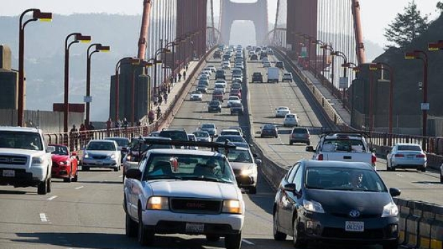 Il traffico sul Golden Gate di San Francisco