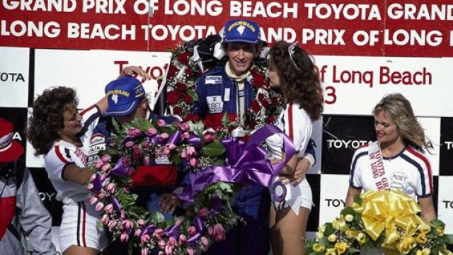 John Watson nel 1983 a Long Beach quando vinse con la McLaren partendo dall’ultima posizione