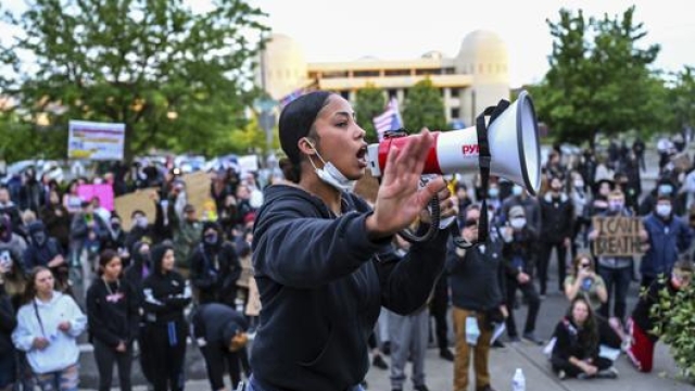Un momento della protesta del movimento “Black Lives Matter” a Washington. LaPresse